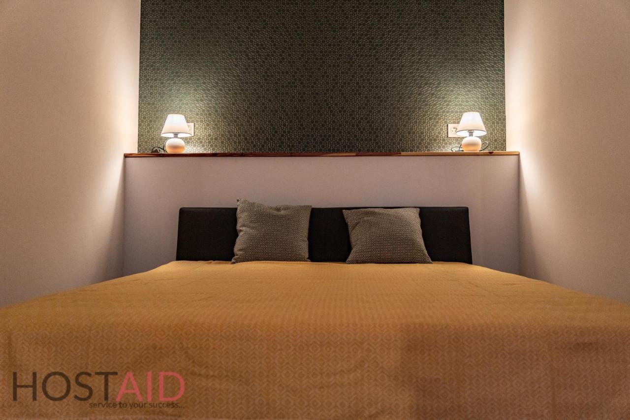Kd11 Apartment Hostaid Budapest Bagian luar foto